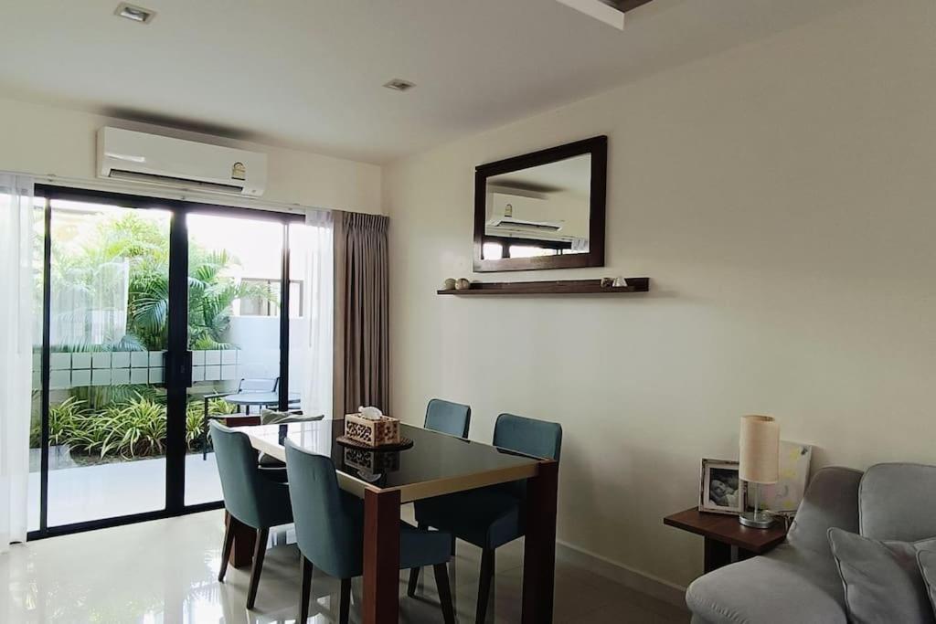 Bangtao 600m Laguna 3bdr 3,5bath With Jacuzzi And Bbq Up To 8 Guests 5 Nights Free Taxi Feriehus *
