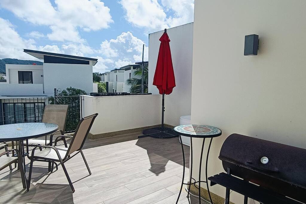 Feriehus Bangtao 600m Laguna 3bdr 3,5bath With Jacuzzi And Bbq Up To 8 Guests 5 Nights Free Taxi Phuket